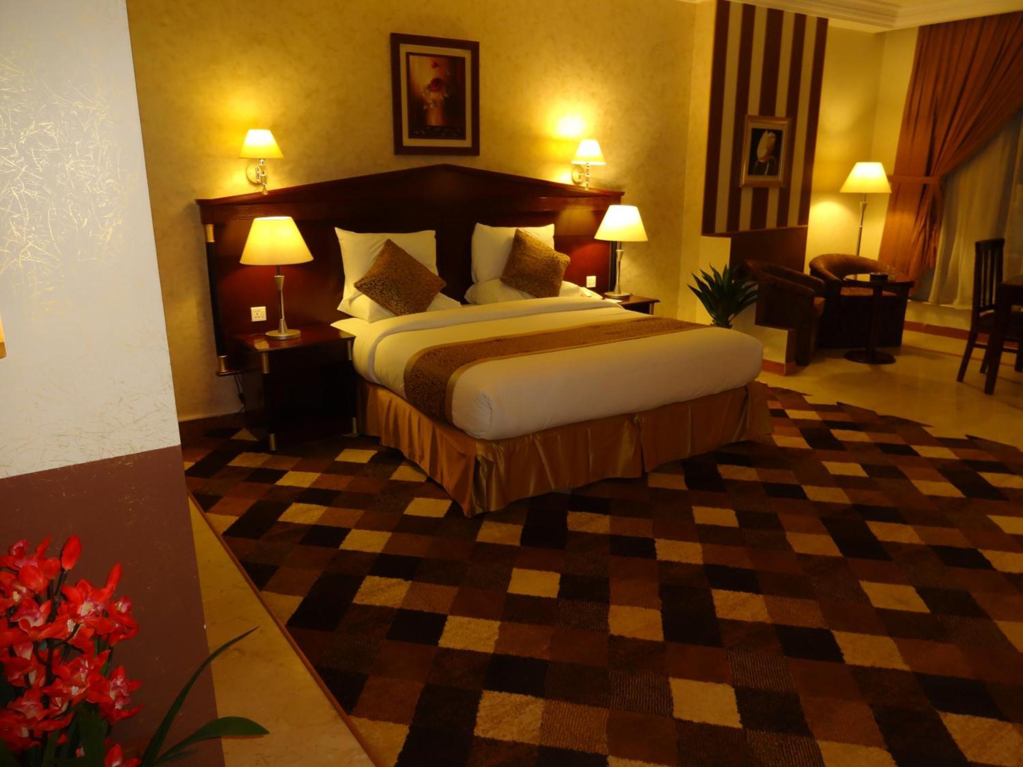 Qasr Al Sahab Hotel Hamisz-Musait Kültér fotó