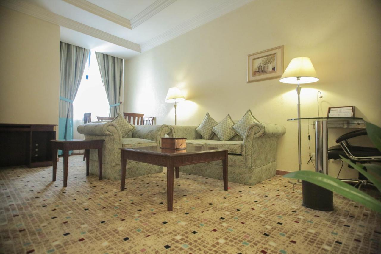Qasr Al Sahab Hotel Hamisz-Musait Kültér fotó